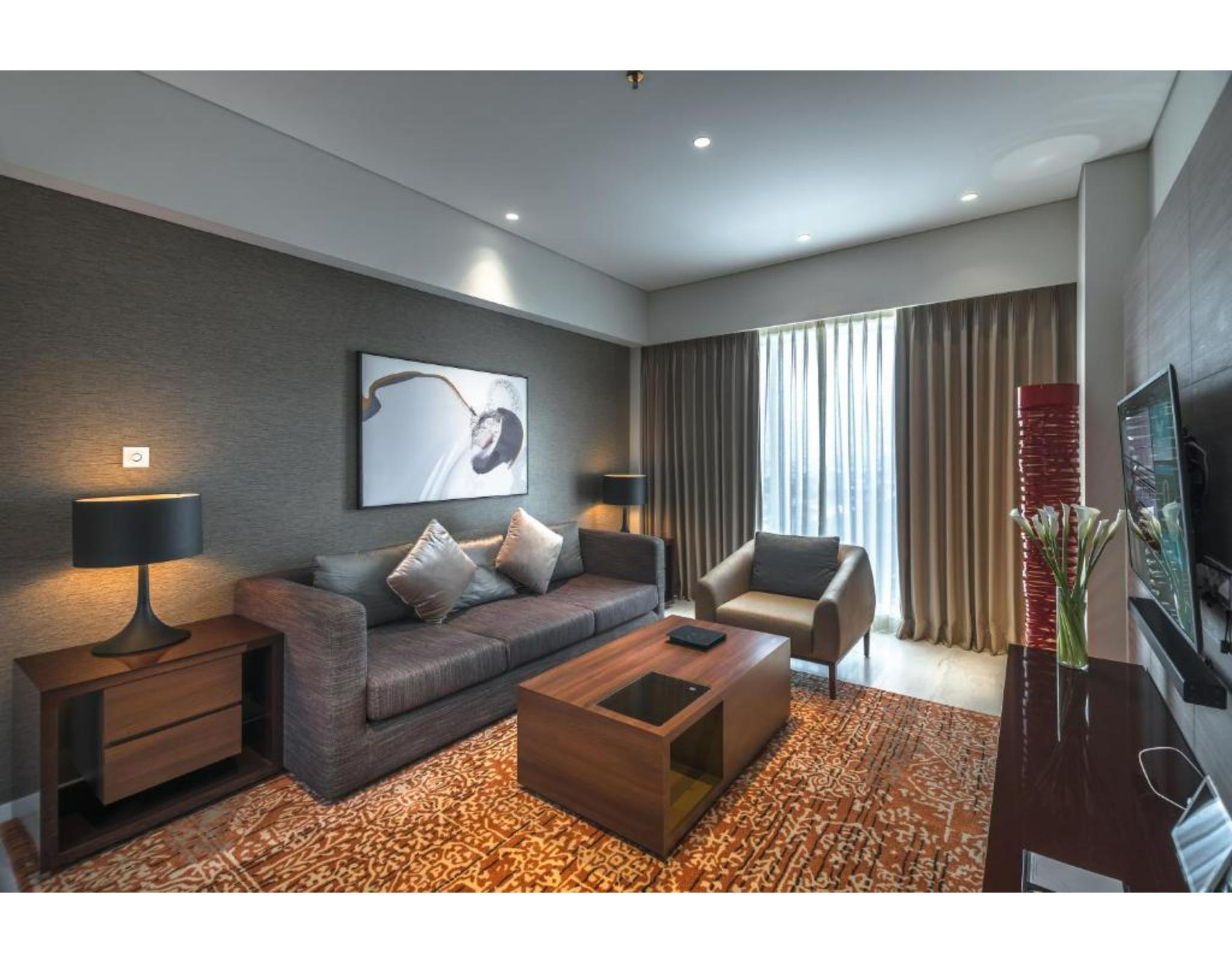 Oakwood Hotel&residence
