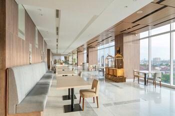 Oakwood Hotel&residence