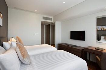 Oakwood Hotel&residence