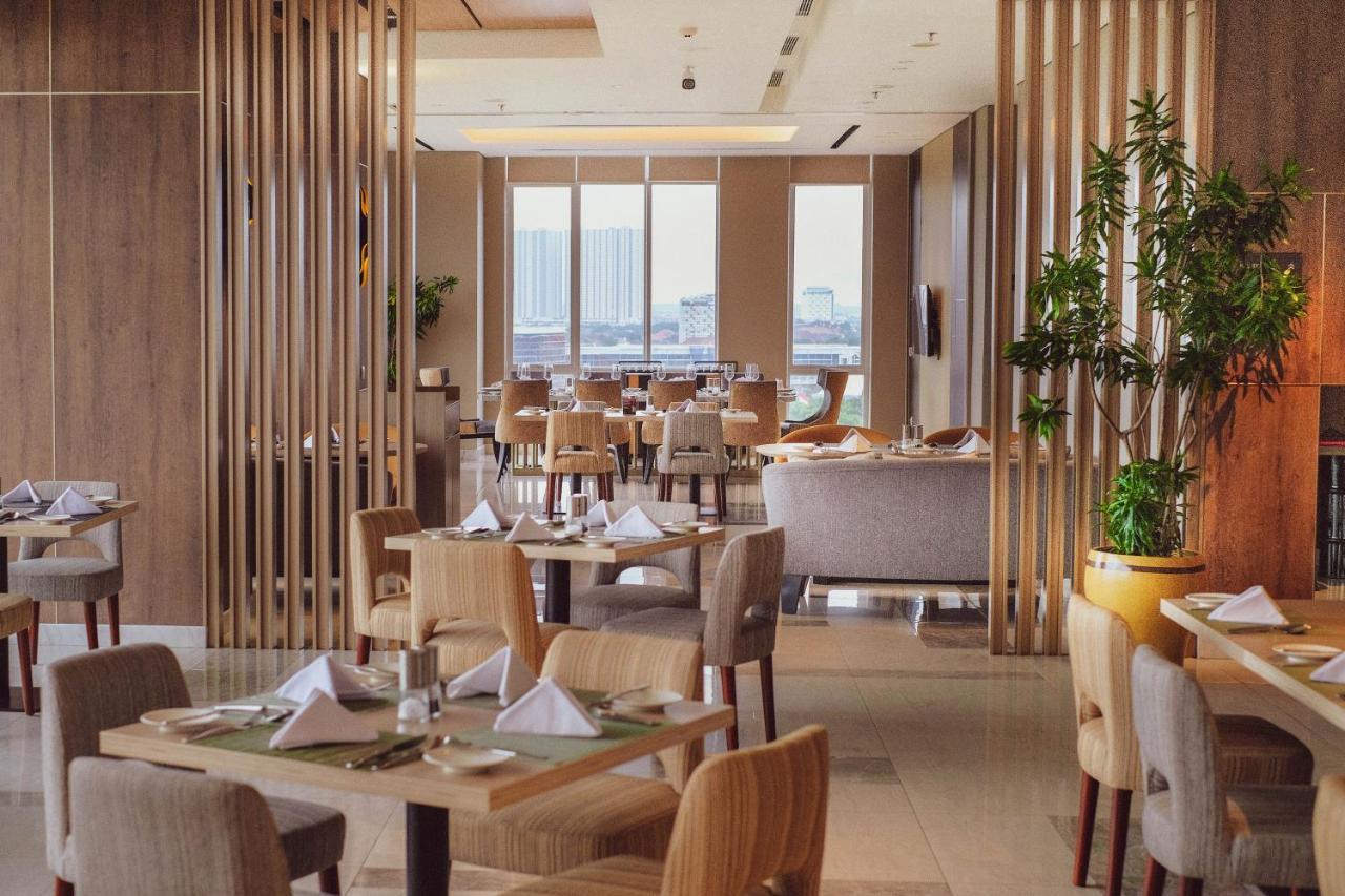 Oakwood Hotel&residence Surabaya