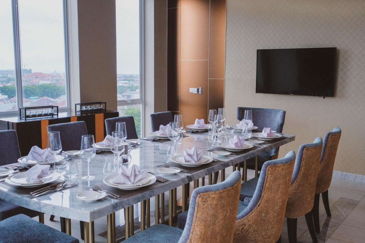 Oakwood Hotel&residence 5*